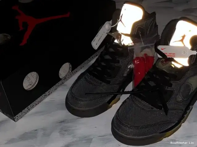 Boostmaster lin x Off-White Black Air CT8480-001 Jordan 5 0505
